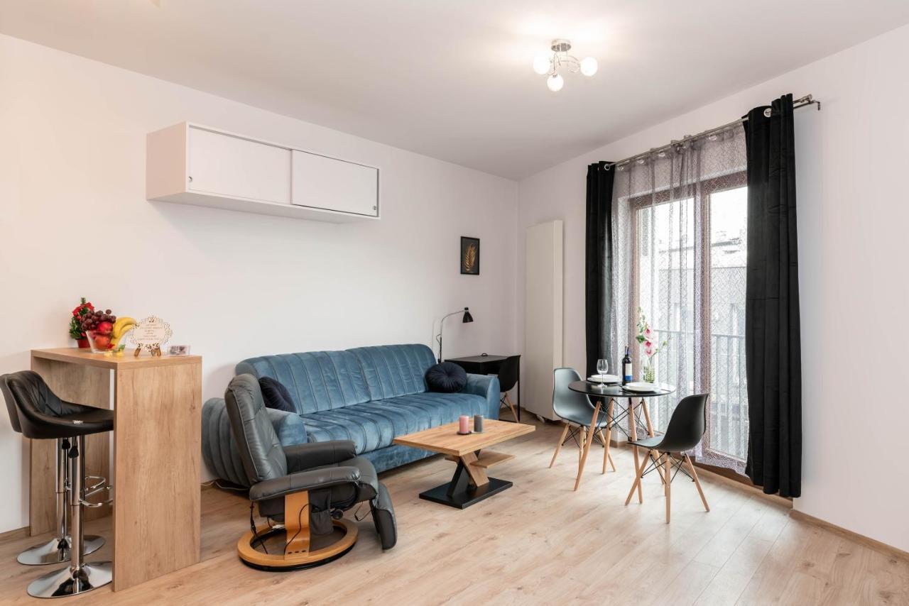 弗罗茨瓦夫Apartwro - Apartament Przy Wyspie Slodowej, Garaz, Projektor, Rowery公寓 外观 照片