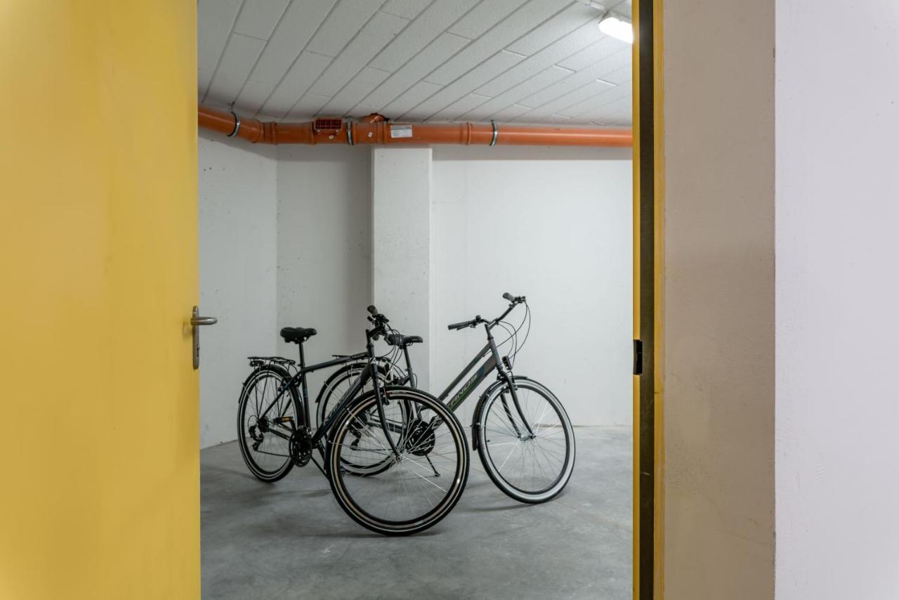 弗罗茨瓦夫Apartwro - Apartament Przy Wyspie Slodowej, Garaz, Projektor, Rowery公寓 外观 照片