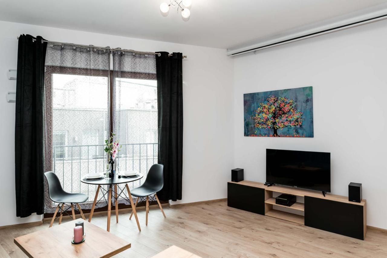 弗罗茨瓦夫Apartwro - Apartament Przy Wyspie Slodowej, Garaz, Projektor, Rowery公寓 外观 照片